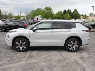 2026 Mitsubishi Outlander Plug-In Hybrid SEL