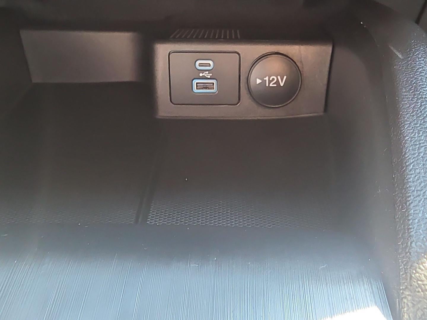 2023 Ford Escape ST-Line Select