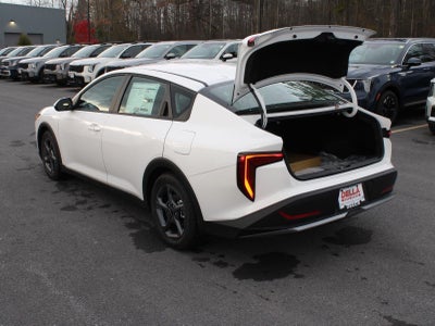 2025 Kia K4 LXS