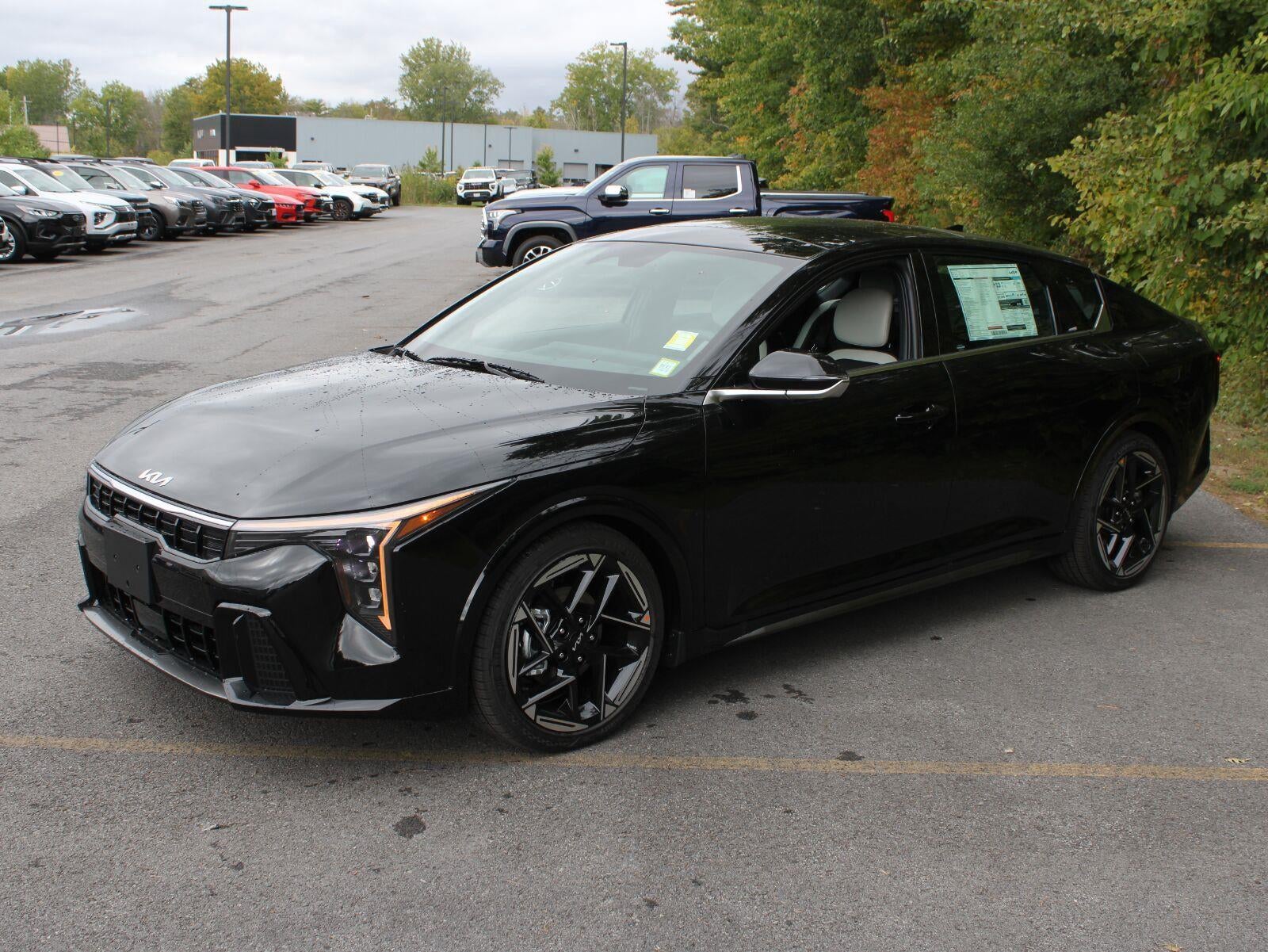 2026 Kia K4 GT-Line