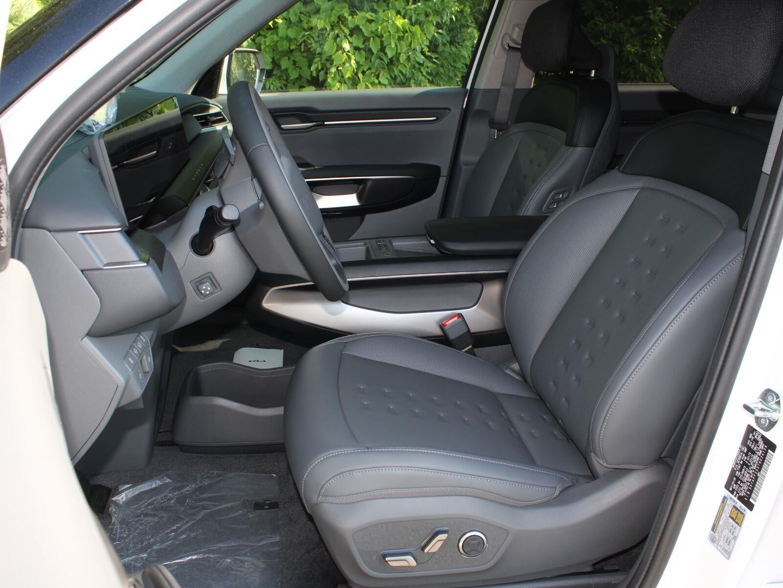 2026 Kia EV9 Wind