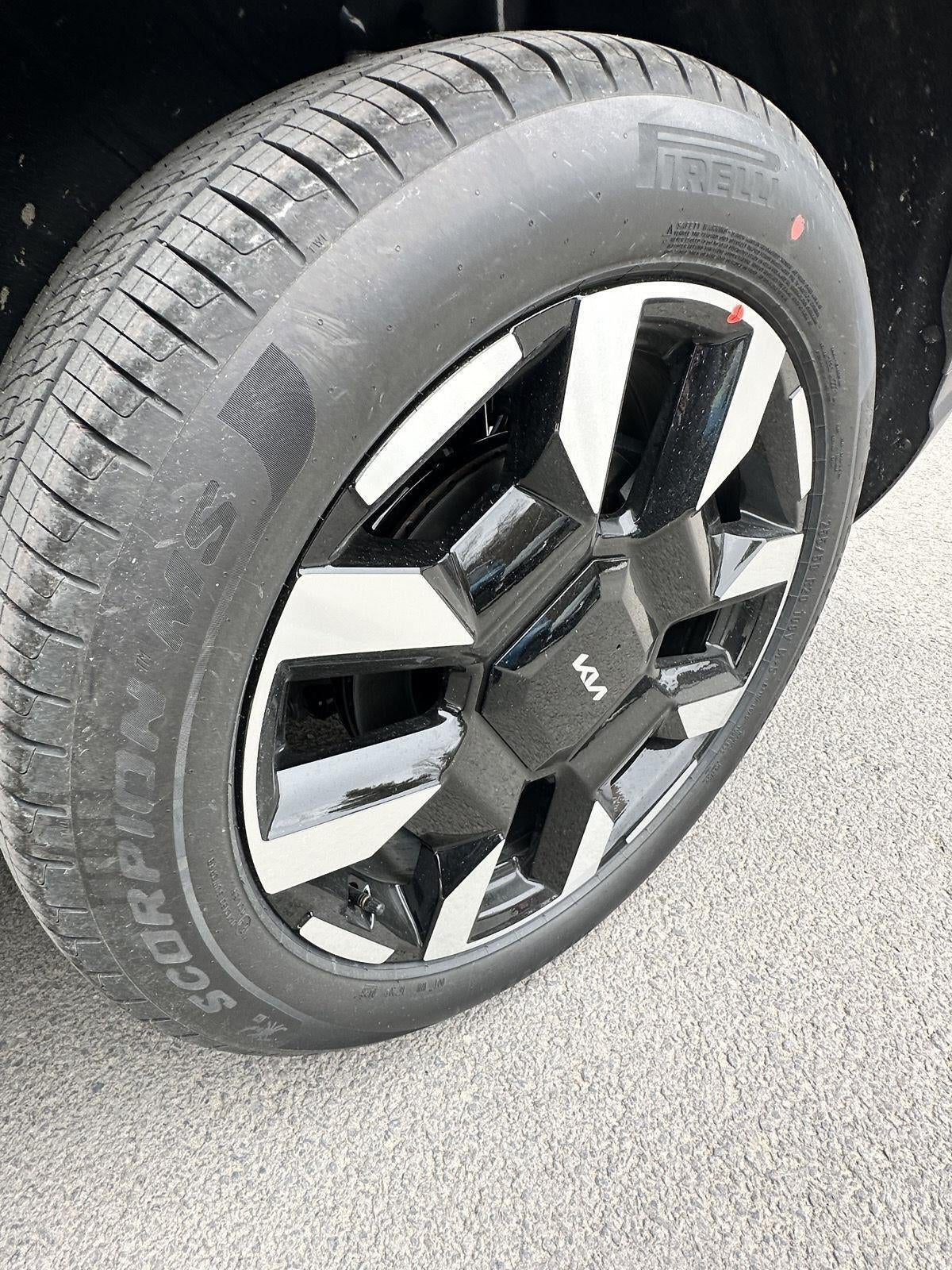 2027 Kia Telluride S