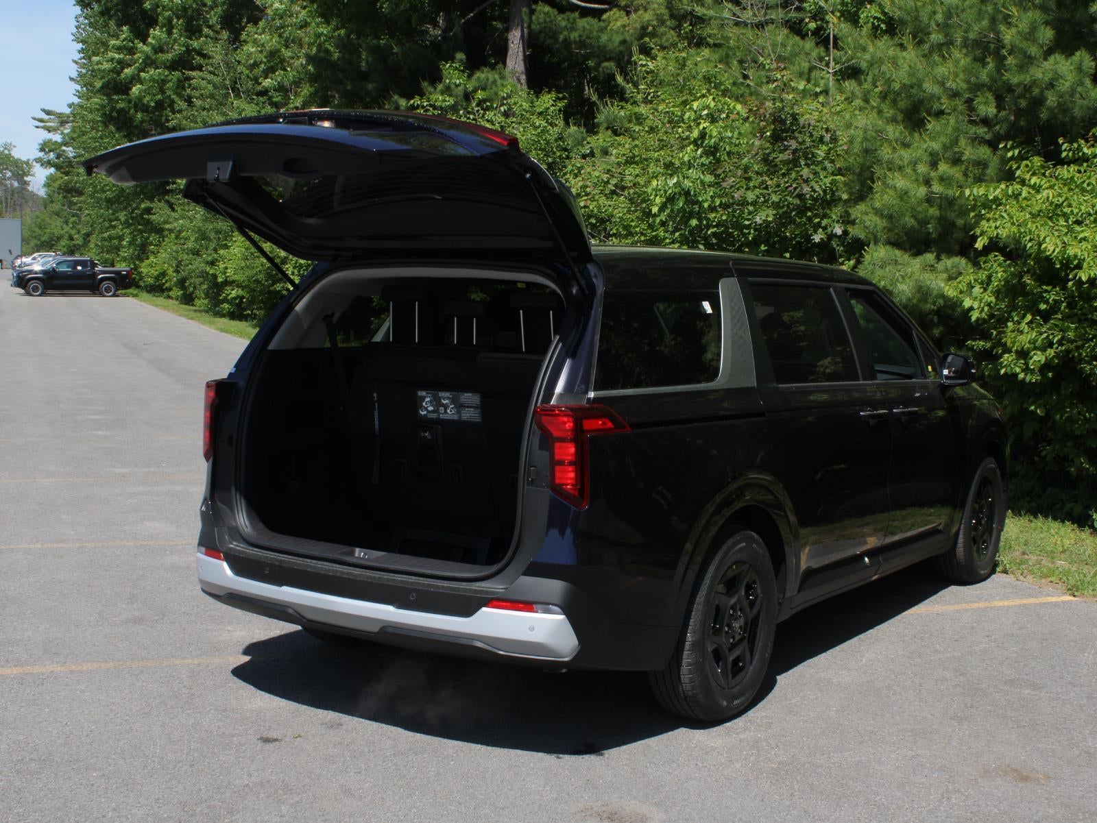 2026 Kia Carnival LXS