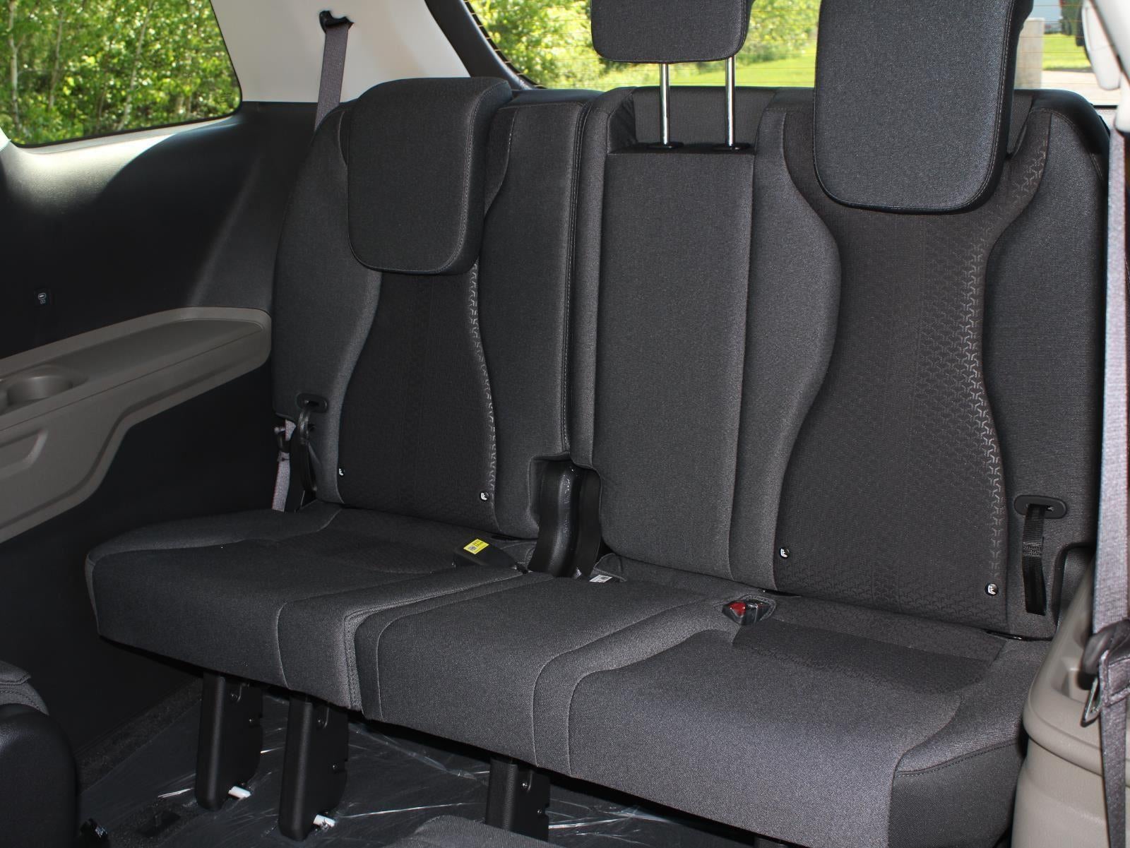 2026 Kia Carnival LX
