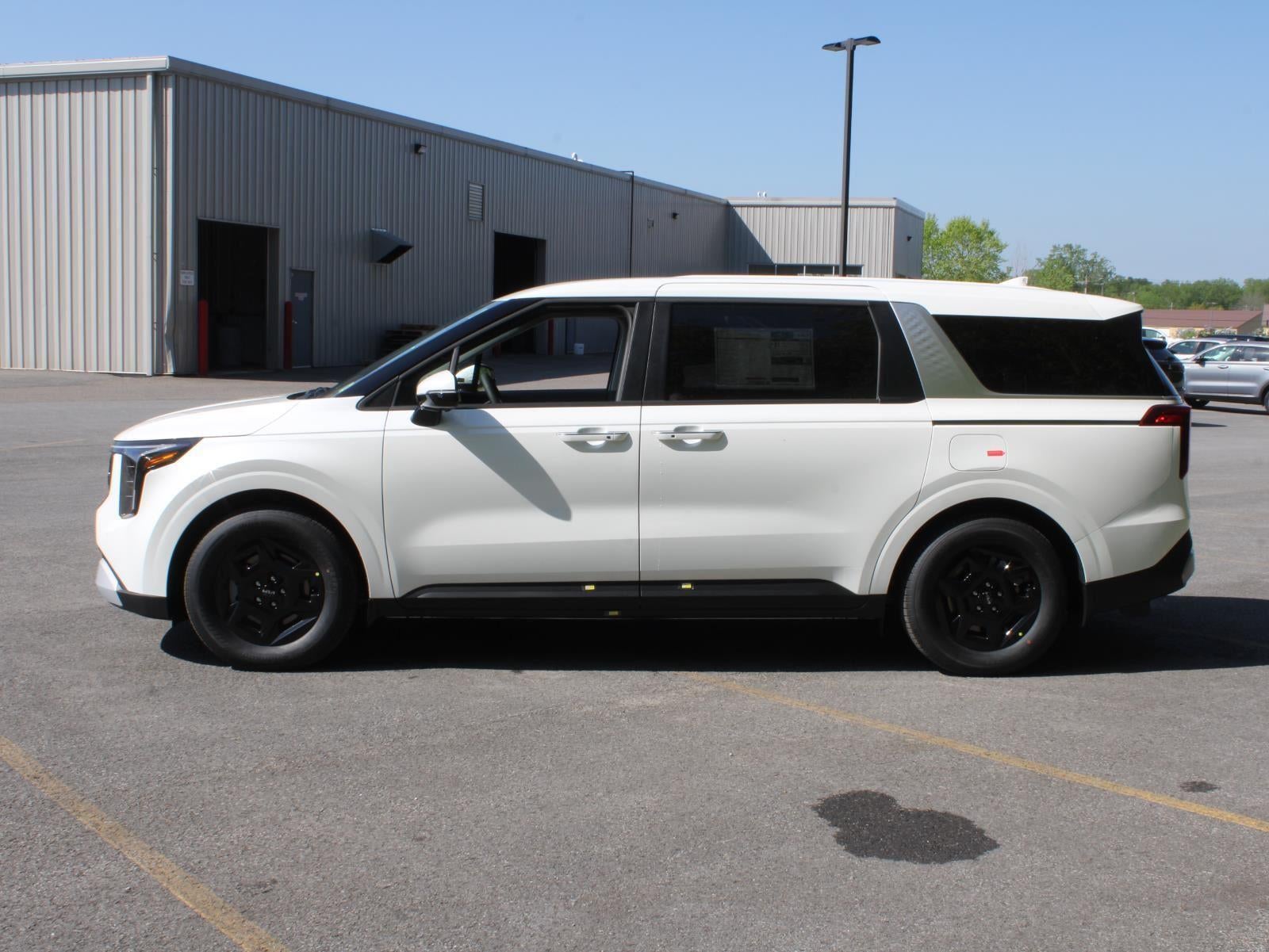 2026 Kia Carnival LX
