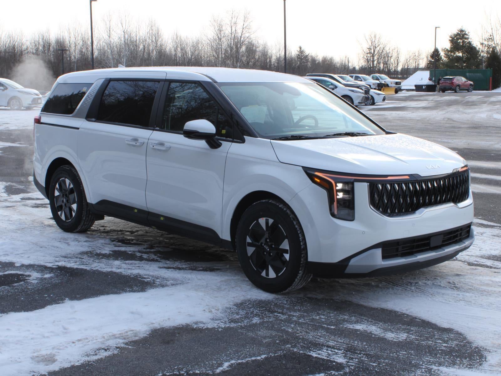 2026 Kia Carnival Hybrid LXS