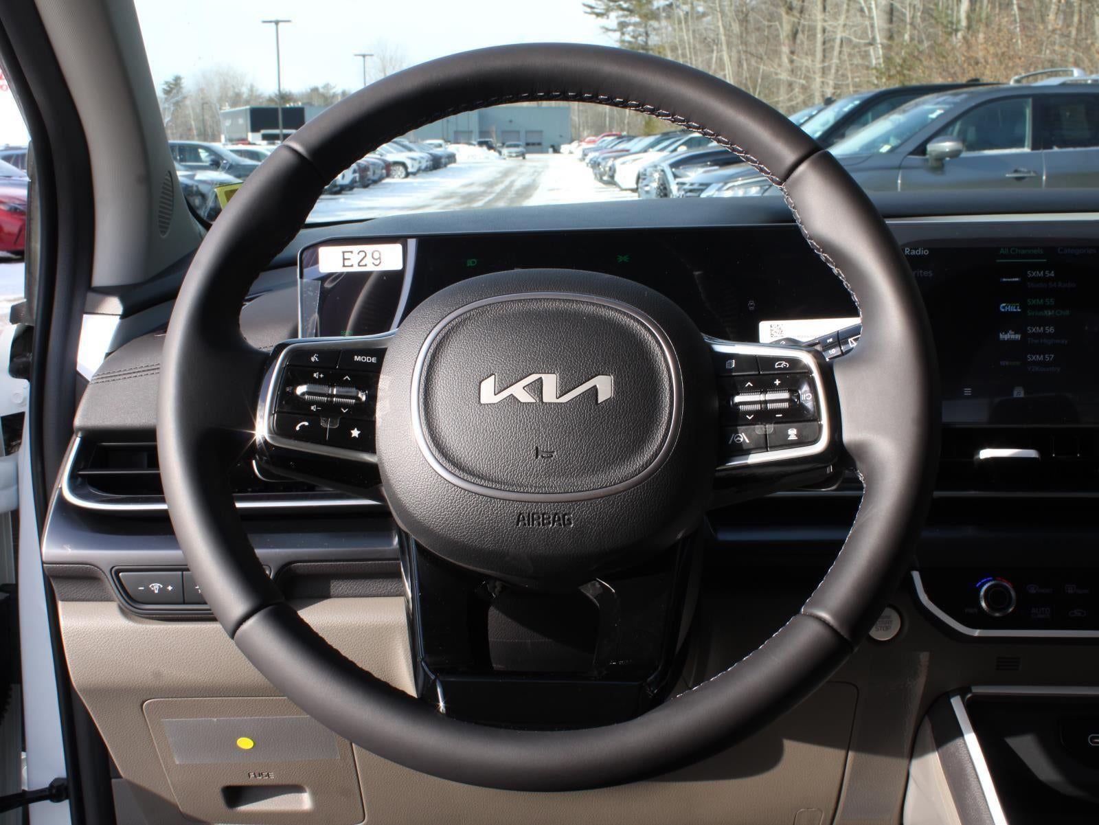 2026 Kia Carnival Hybrid LXS