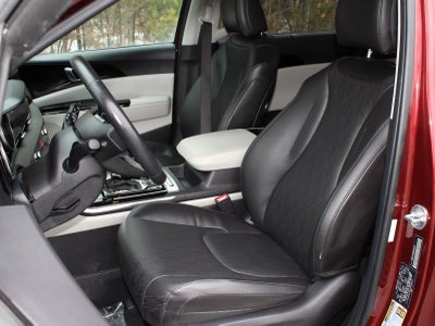 2022 Kia Carnival EX