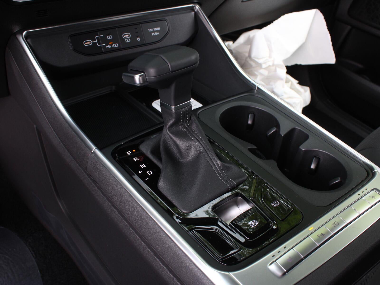 2027 Kia Carnival EX