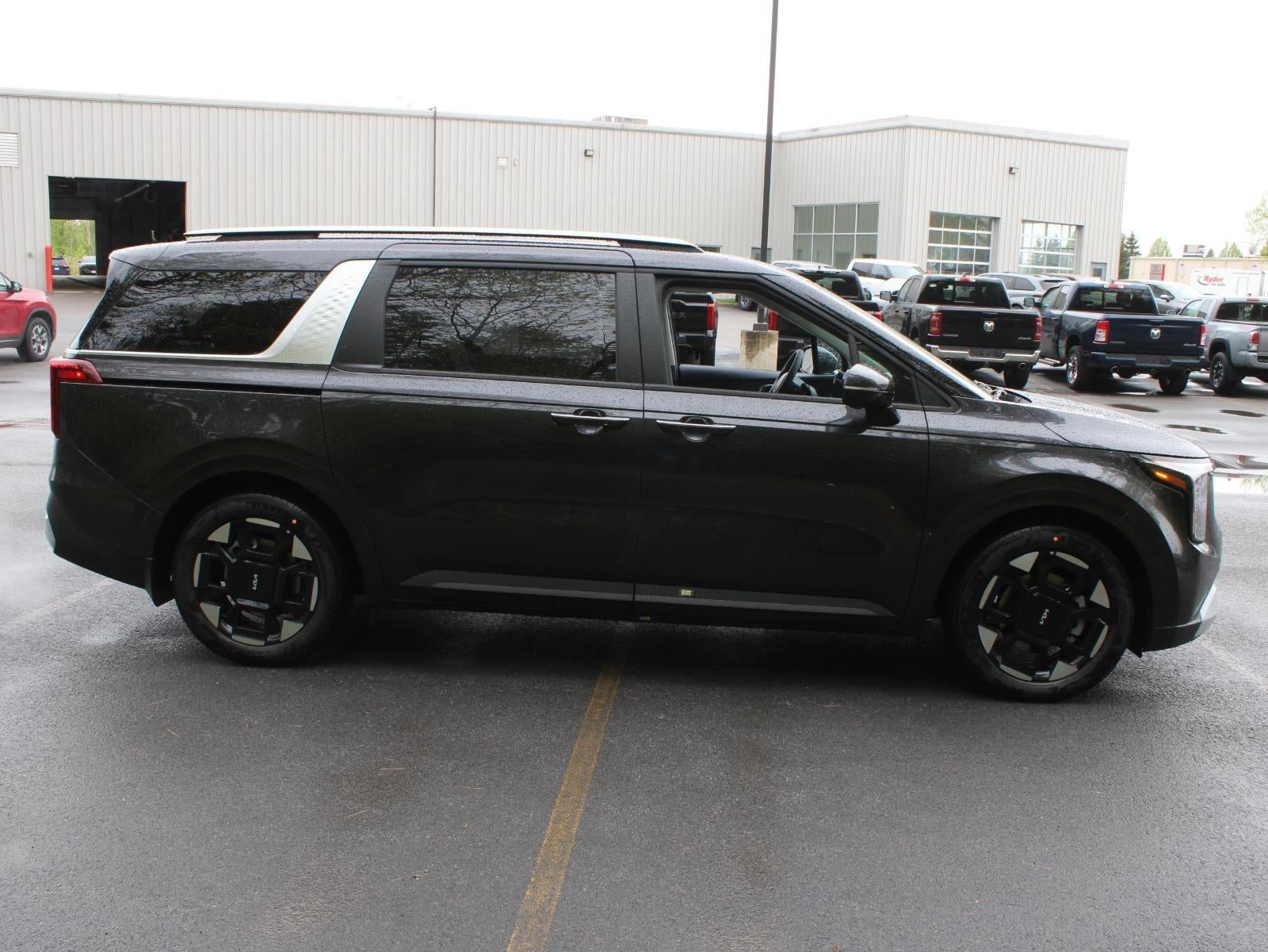 2026 Kia Carnival EX