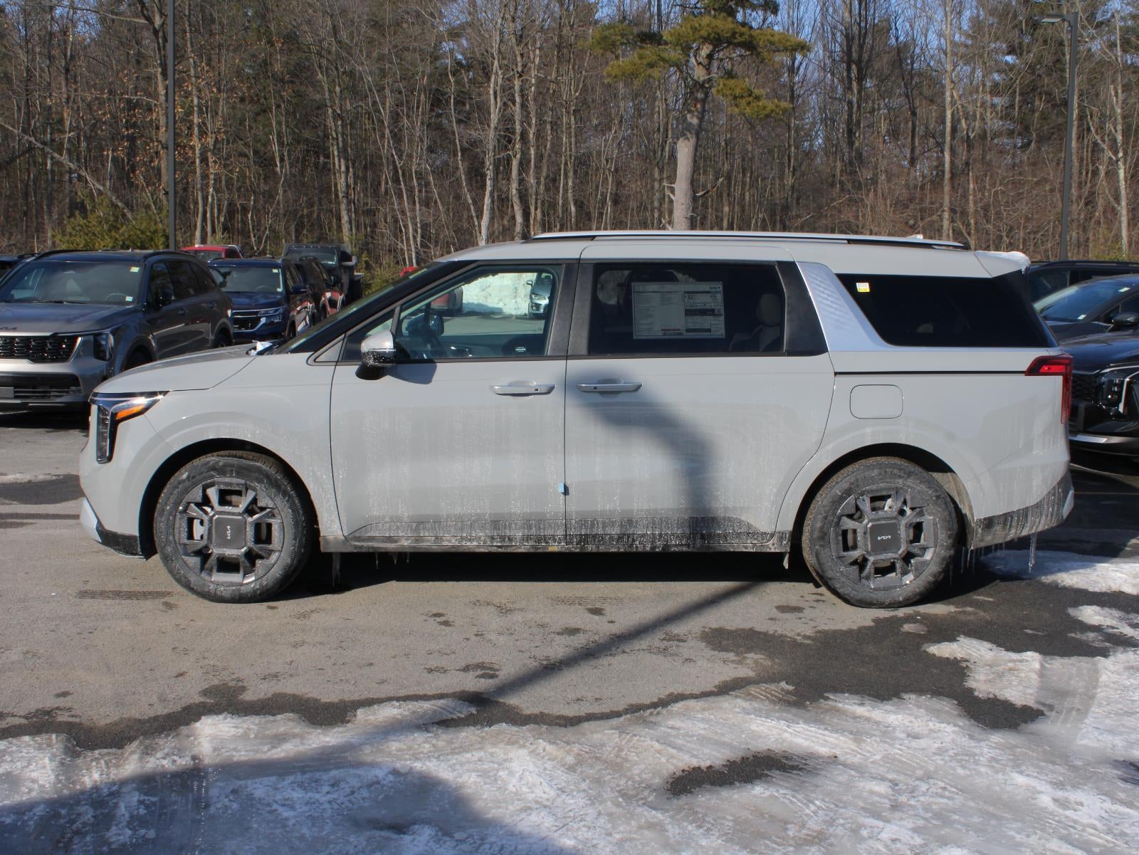 2026 Kia Carnival Hybrid EX