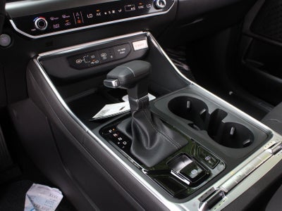 2027 Kia Carnival SX