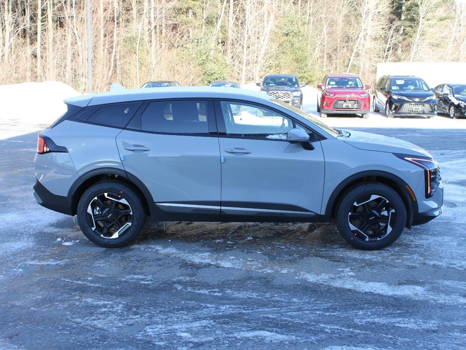 2026 Kia Sportage Hybrid S