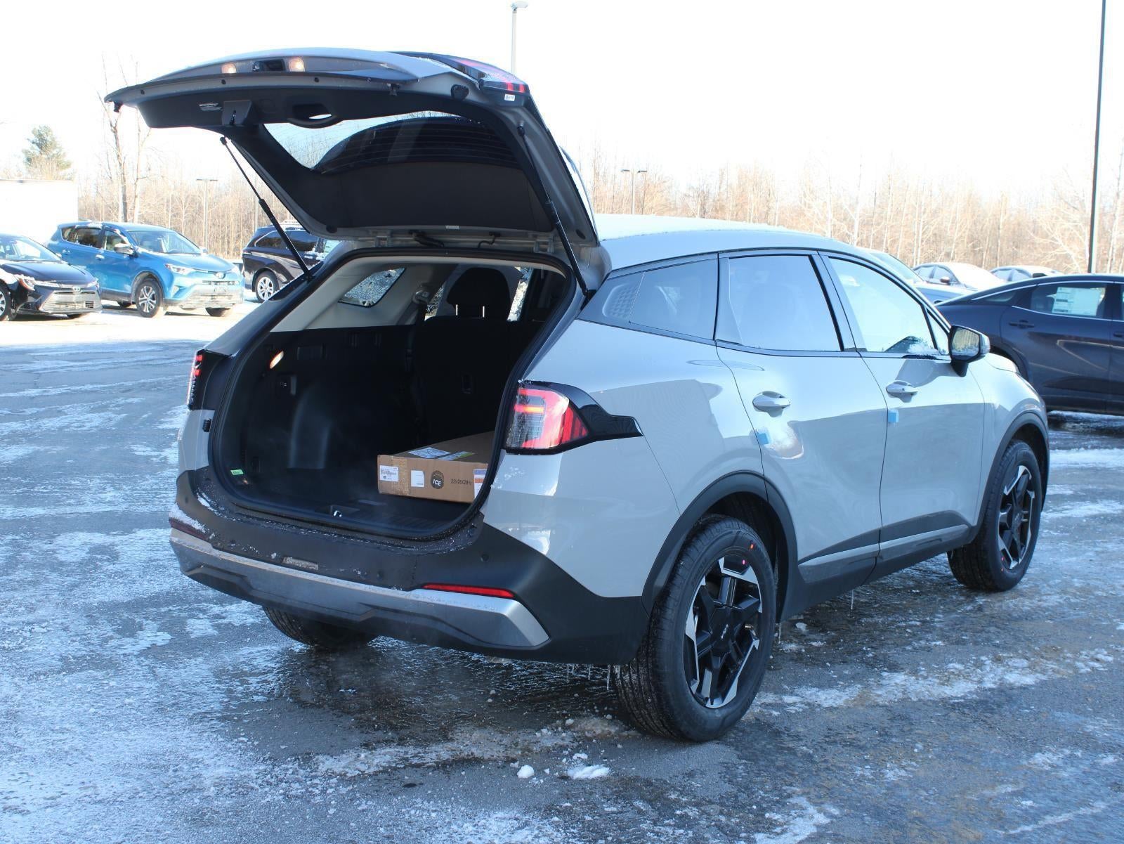 2026 Kia Sportage Hybrid S