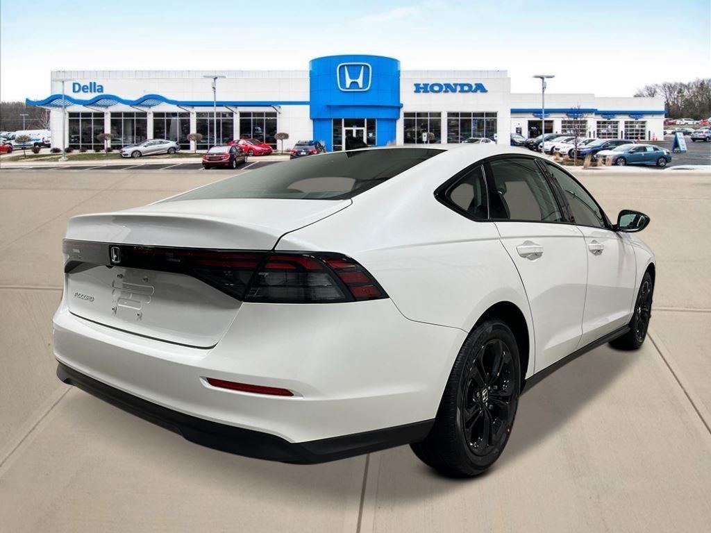 2025 Honda Accord Sedan SE