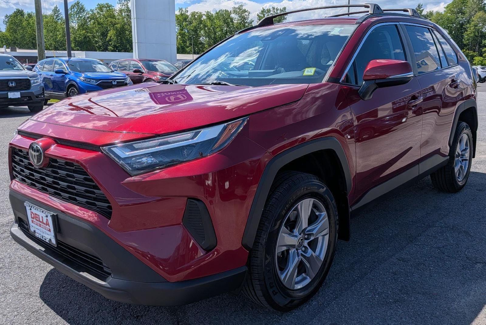 2022 Toyota RAV4 XLE