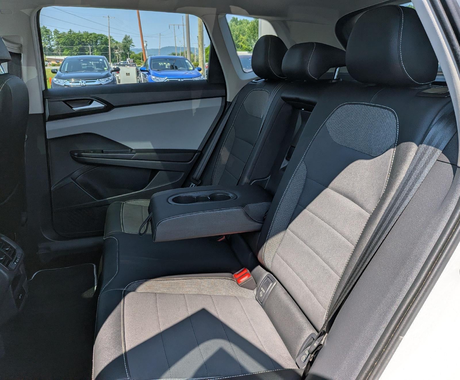 2023 Volkswagen Taos SE