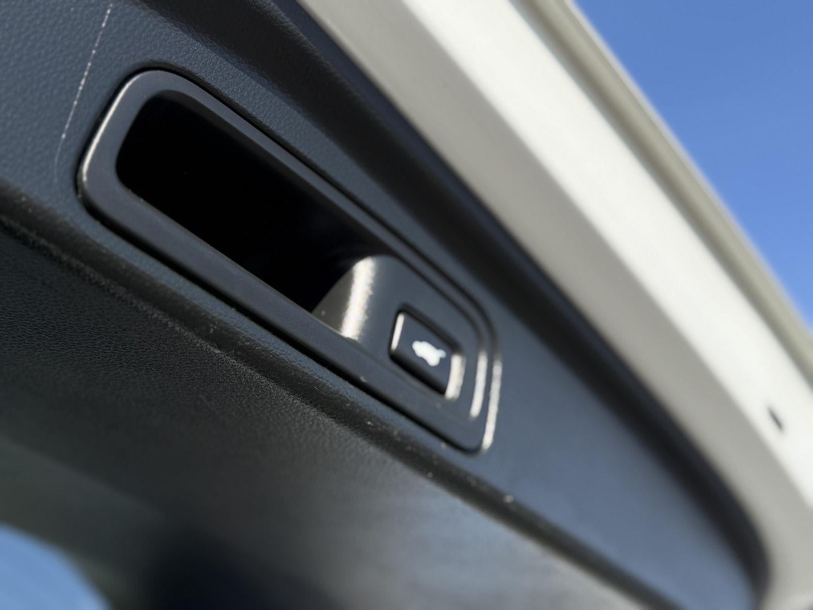 2020 Honda Pilot Elite