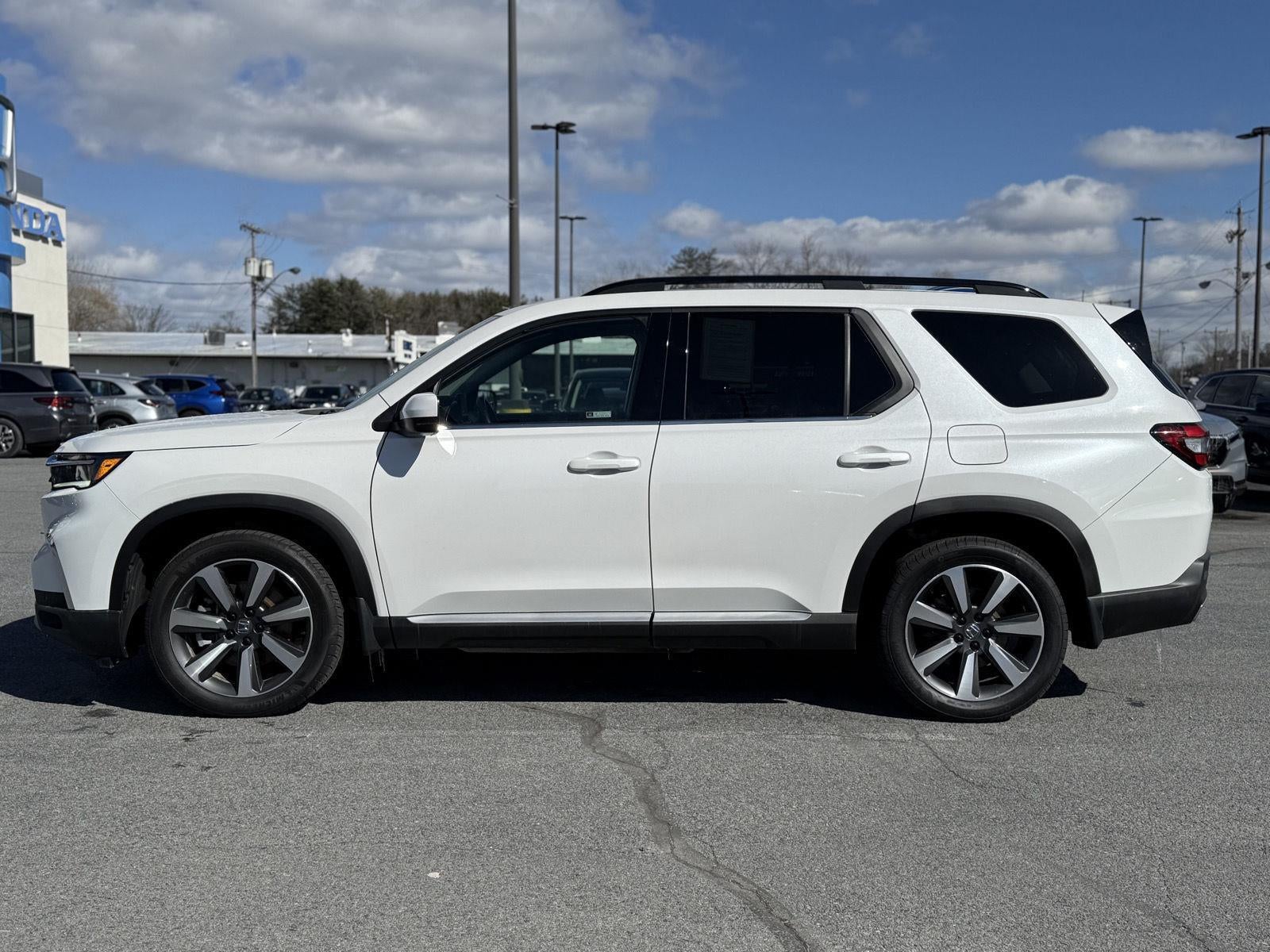 2025 Honda Pilot Touring