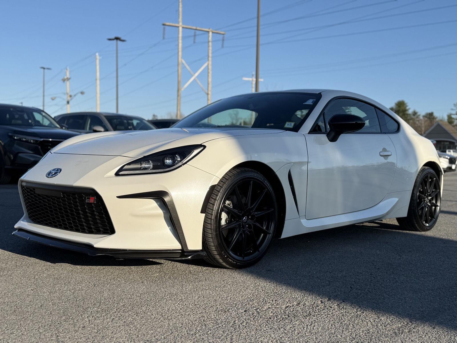 2024 Toyota GR86 Premium