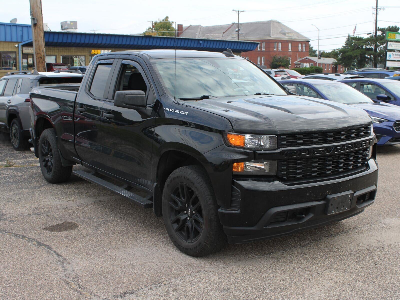 2021 Chevrolet Silverado 1500 Custom