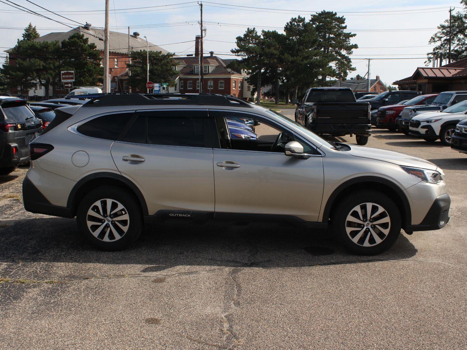 2020 Subaru Outback Premium