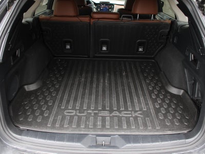 2020 Subaru Outback Touring