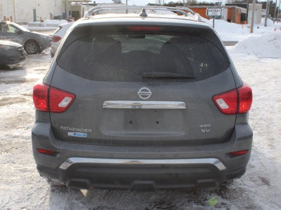 2019 Nissan Pathfinder SV