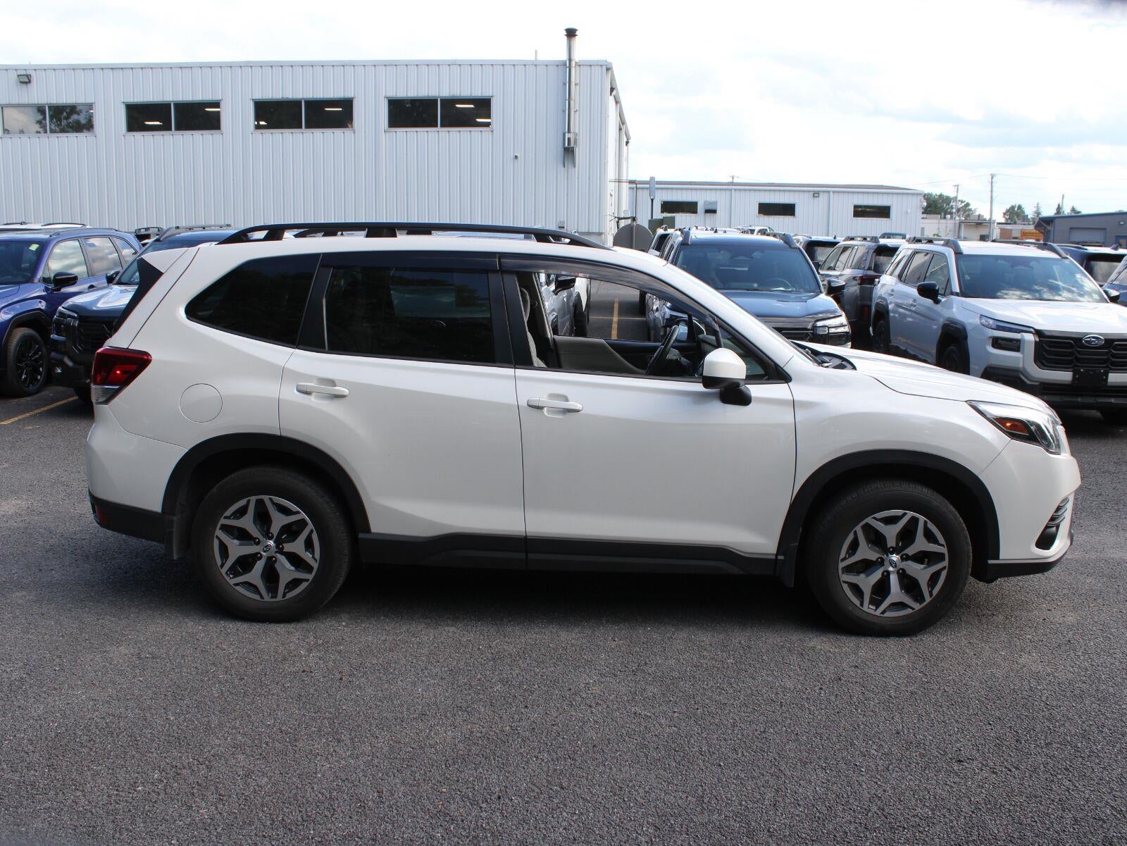 2023 Subaru Forester Premium