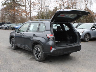 2025 Subaru Forester Base