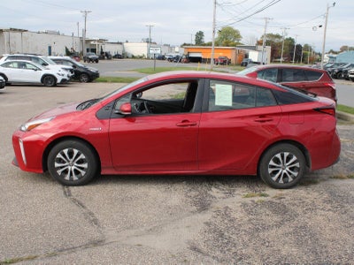 2020 Toyota Prius XLE