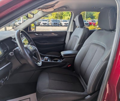 2022 Jeep Grand Cherokee L Laredo