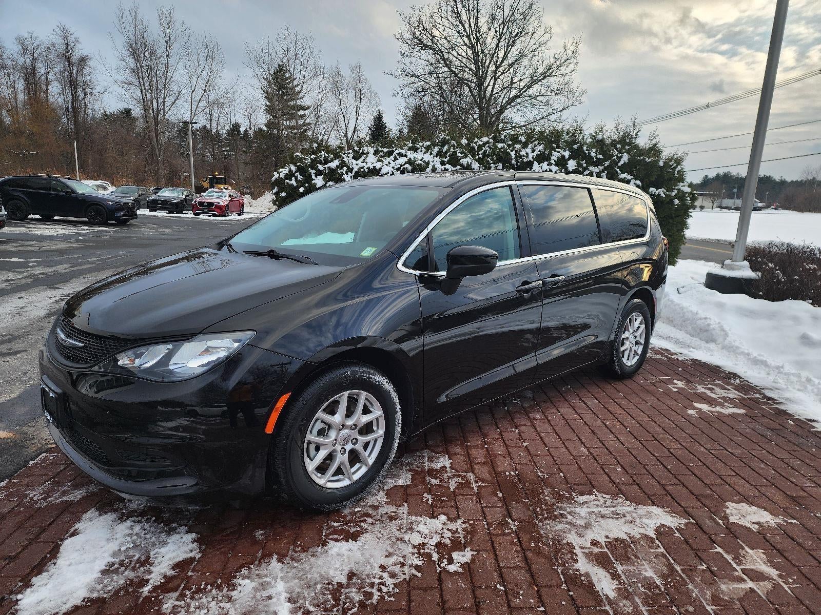 2023 Chrysler Pacifica Touring