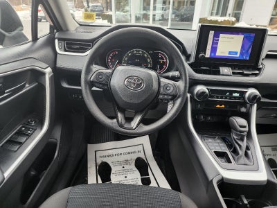 2023 Toyota RAV4 LE