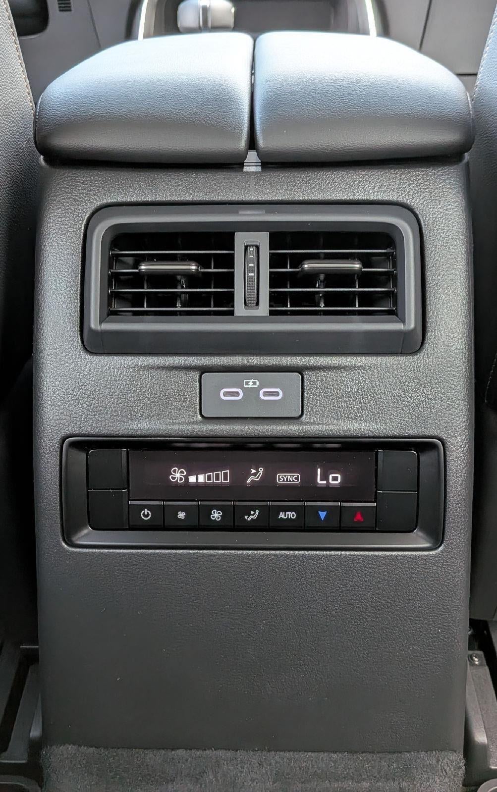 2026 Mazda Mazda CX-70 Plug-In Hybrid SC AWD