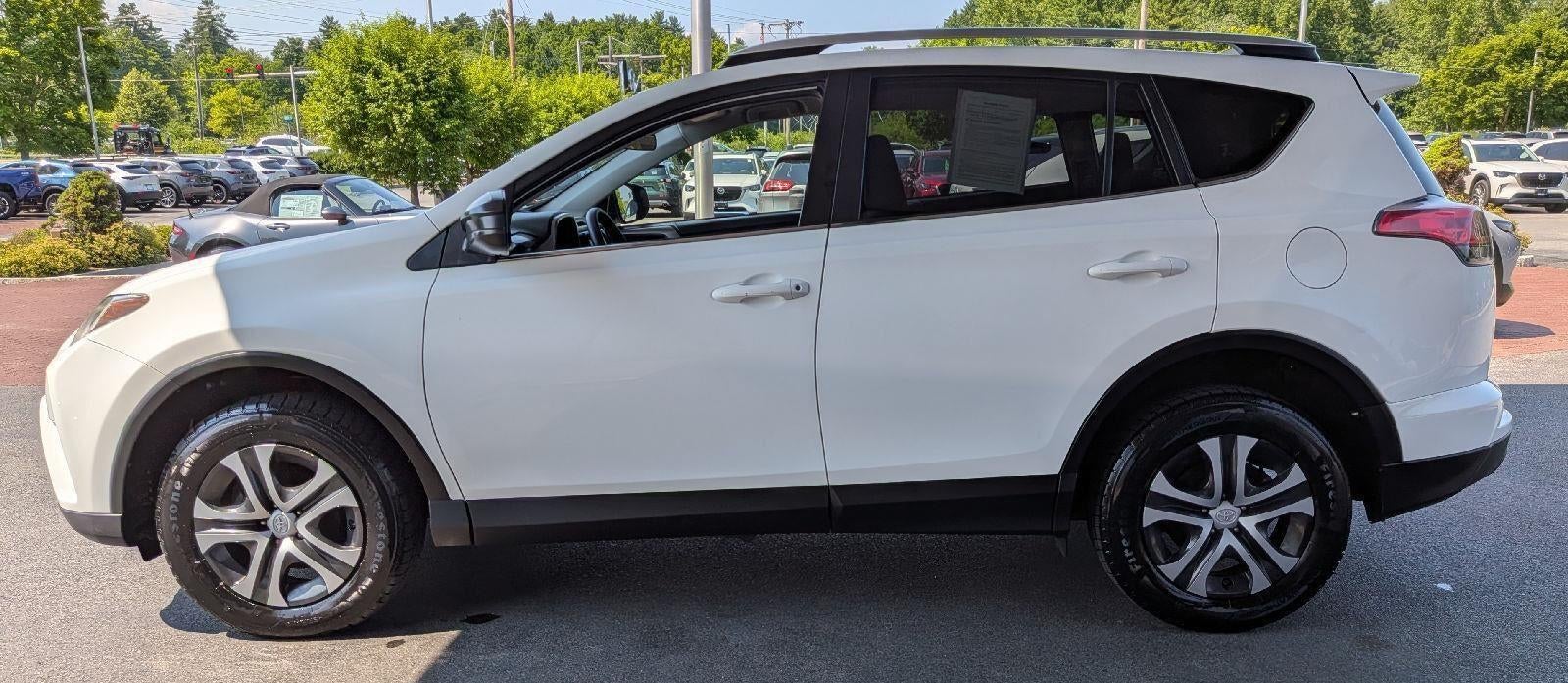 2016 Toyota RAV4 LE