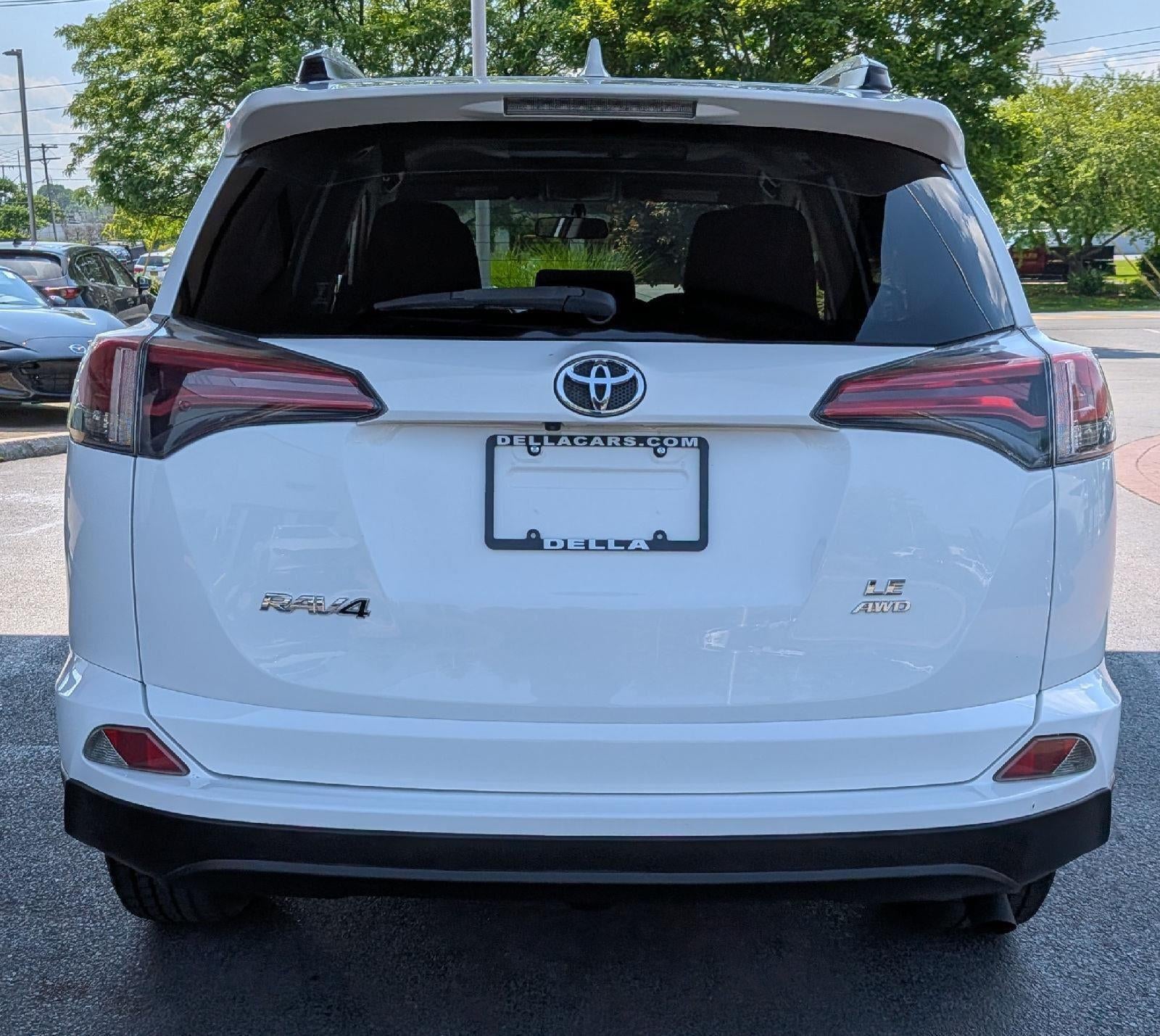 2016 Toyota RAV4 LE