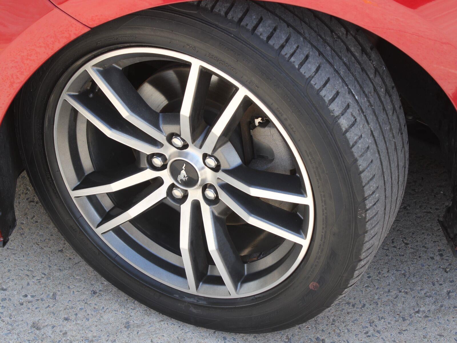 2016 Ford Mustang EcoBoost Premium