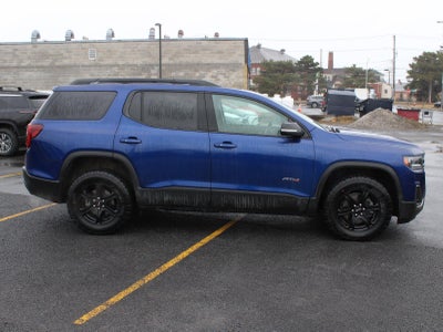 2023 GMC Acadia AT4