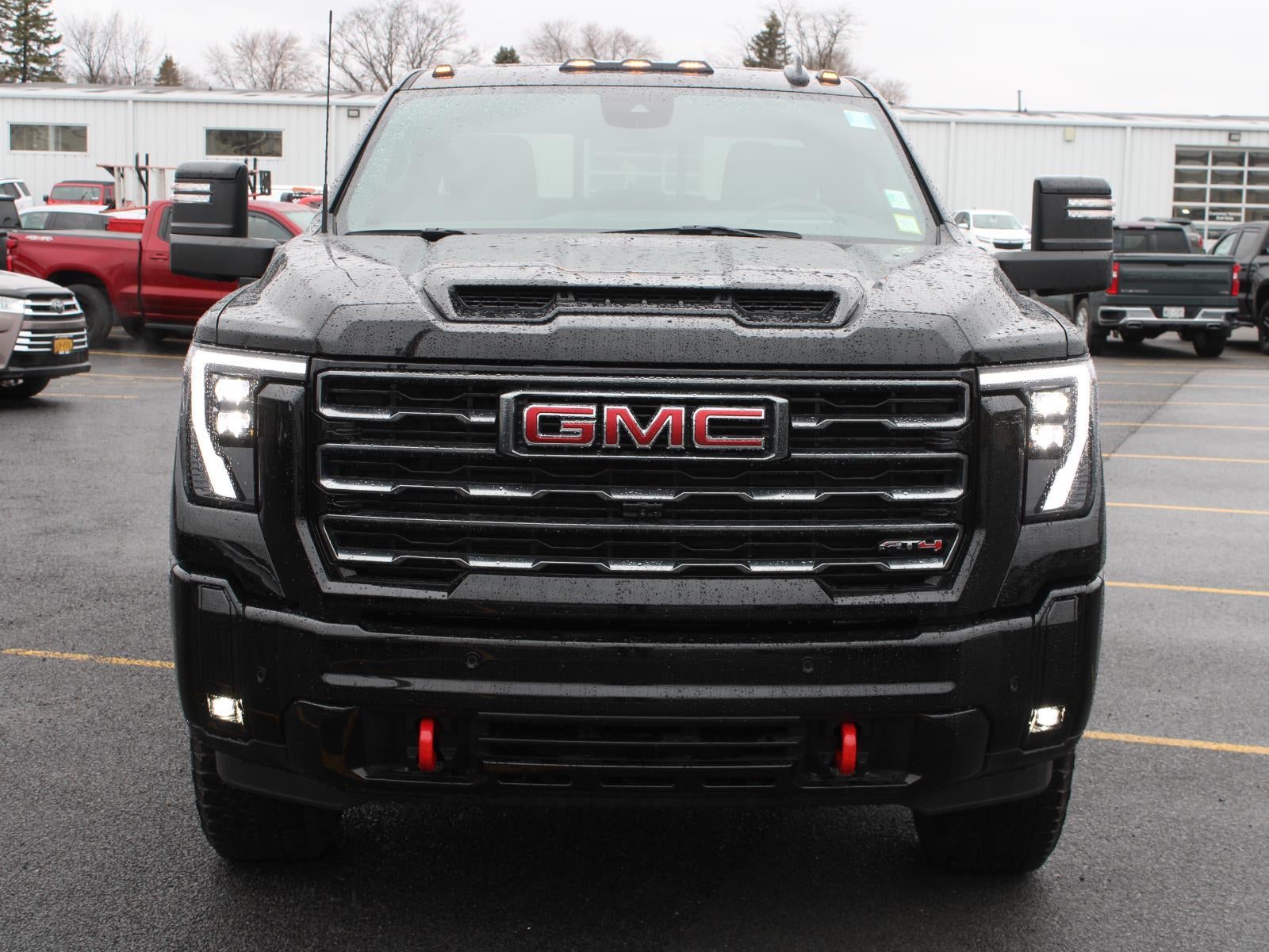 2025 GMC Sierra 2500 HD AT4
