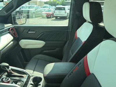 2023 GMC Canyon AT4X