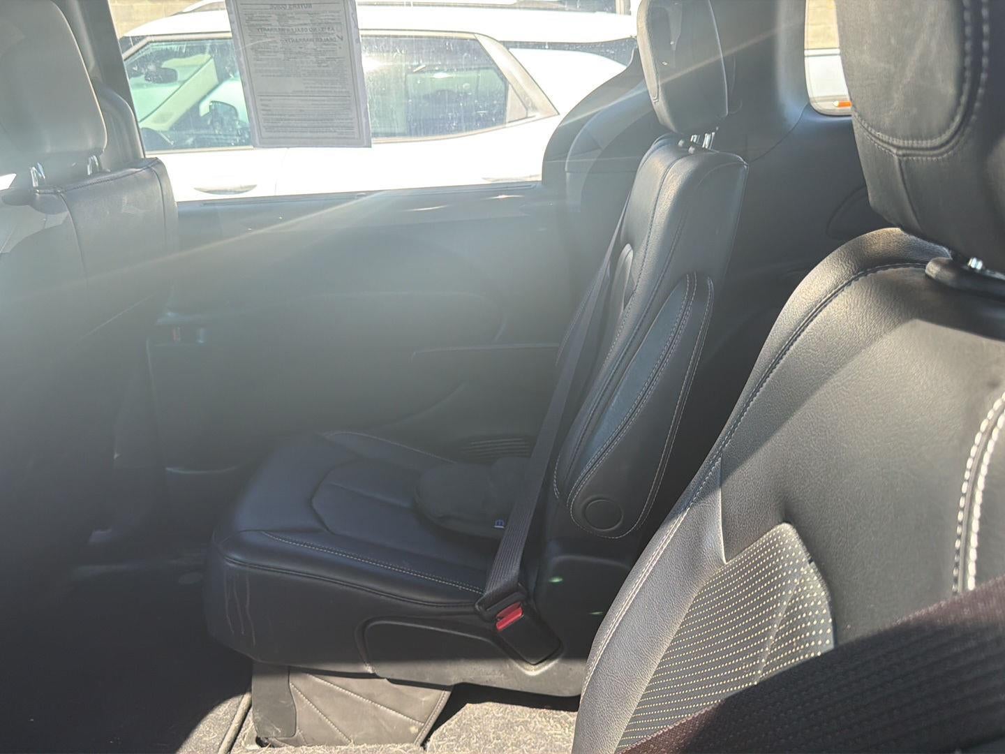2020 Chrysler Pacifica Touring L