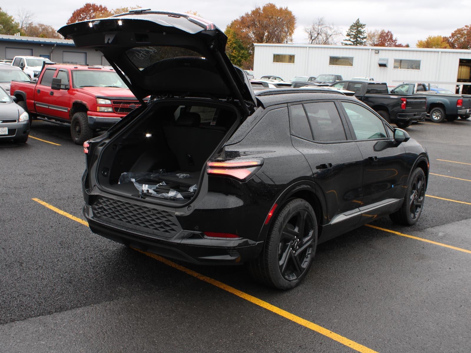 2025 Chevrolet Equinox EV RS