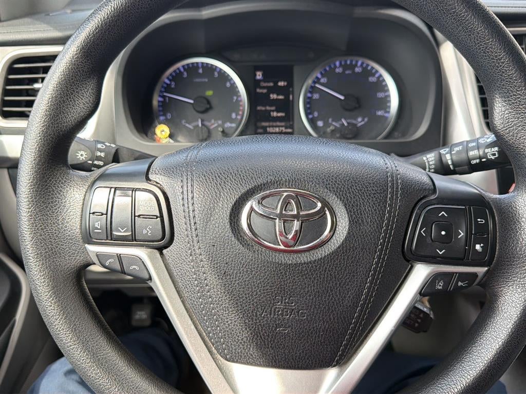 2018 Toyota Highlander LE